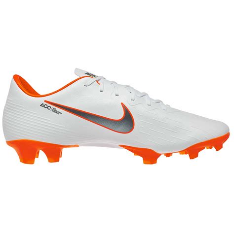 perfekt nike fussballschuhe herren weiss orange|Herren Weiß Fußballschuhe (8) .